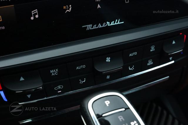 MASERATI Quattroporte V8 580 CV Trofeo