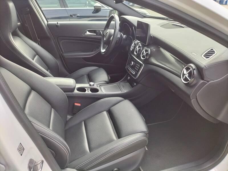 Mercedes Classe GLA 200 d Premium auto