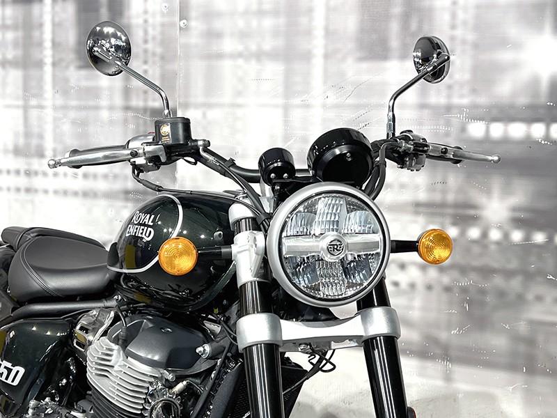 Royal Enfield Super Meteor 650