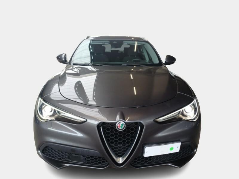 ALFA ROMEO STELVIO 2.2 TURBO DIESEL 190 CV BUSINESS AT8 Q4 SUV