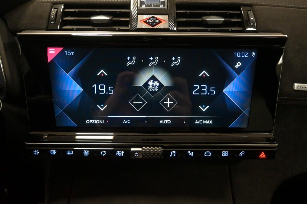 DS 7 CROSSBACK 1.5 BLUEHDI 130CV AUTOM. PERFORMANCE LINE+ ( FARI LED - COCKPIT - NAVI - MIRROR - PARK ASSIST - TELECAMERA ANTPOST. - CERCHI 19 )