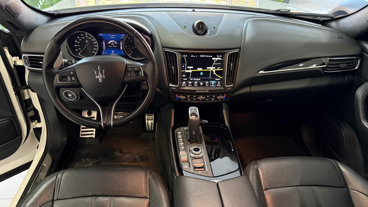 Maserati Levante V6 Gransport