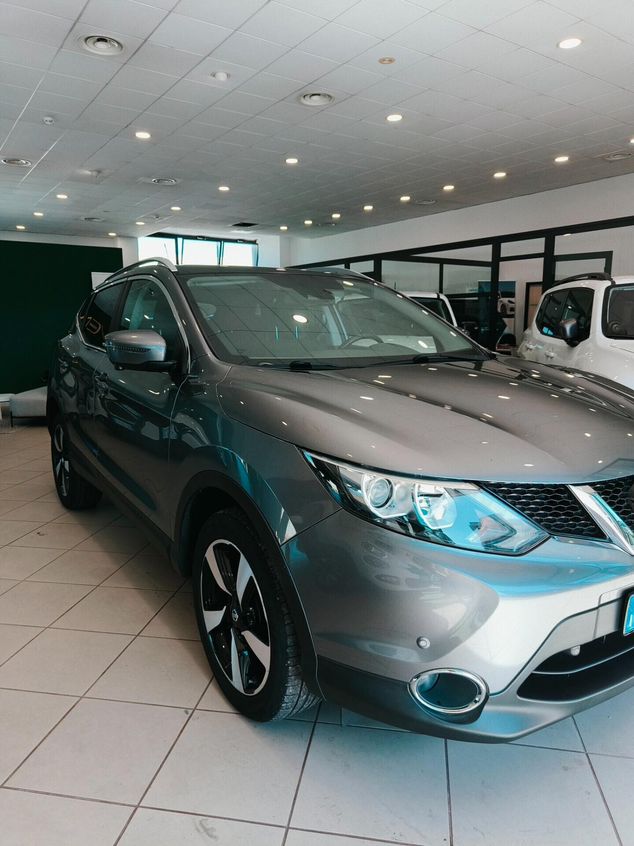 Nissan Qashqai 1.6 dCi 2WD N-Connecta