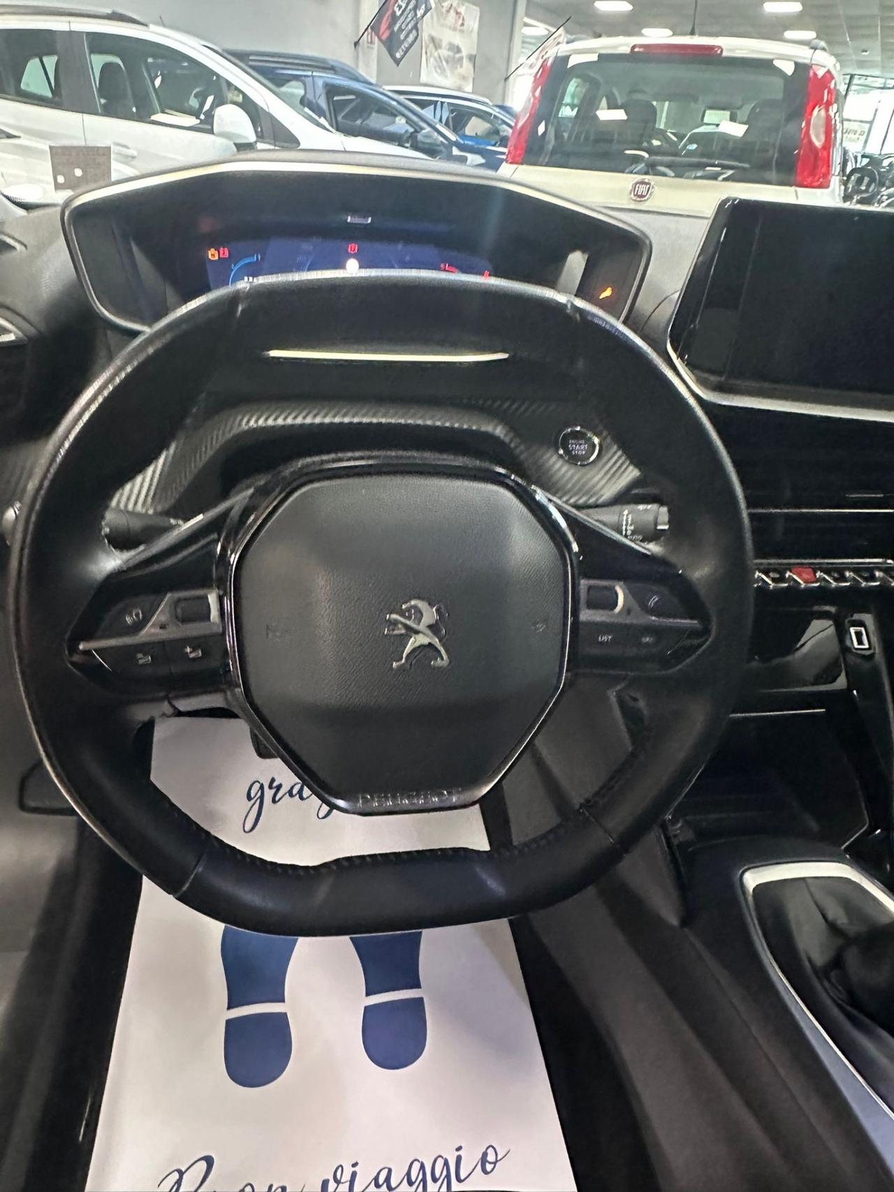 Peugeot 2008 PureTech 130 S&S Allure Manuale