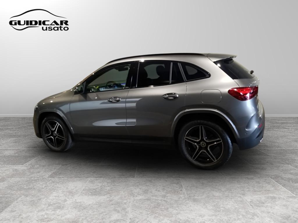 Mercedes-Benz GLA-H247 2023 - GLA 200 d AMG Line Advanced Plus auto