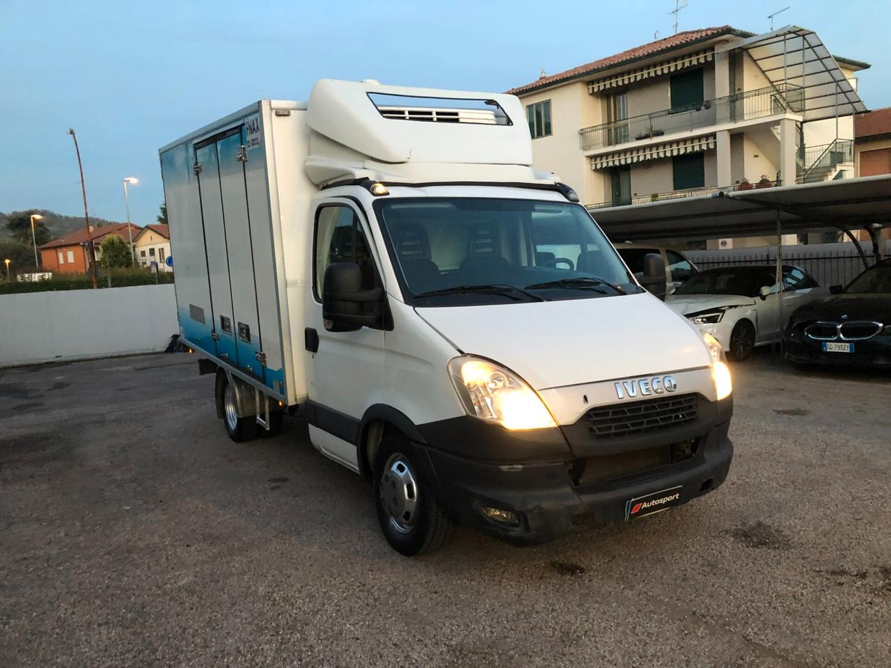 Iveco Daily 35C17L 3.0 Cabinato ! TELAIO PIEGATO ! CELLA FRIGO