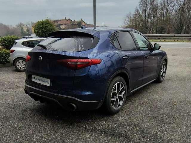 Alfa Romeo Stelvio Stelvio 2017 2.0 t Executive Q4 200cv auto