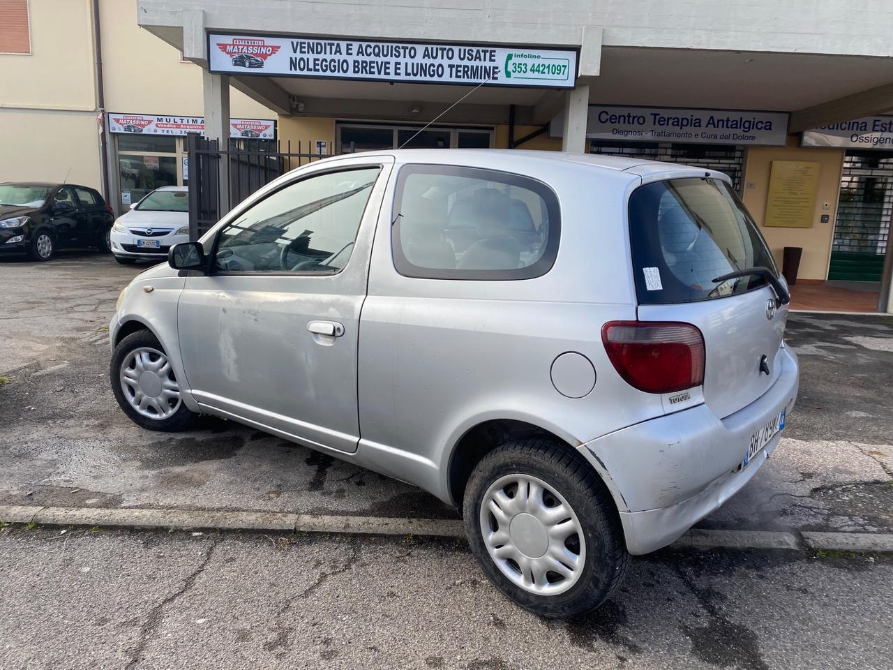 Toyota Yaris 1.0i 16V cat 3 porte