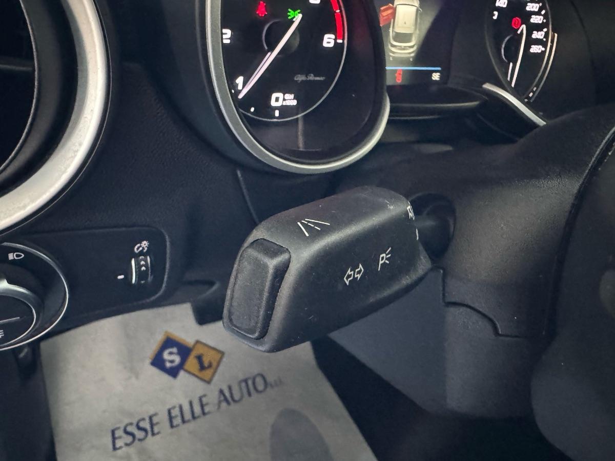 ALFA ROMEO STELVIO 2.2 T.diesel 190 CV AT8 Q4 Exec.