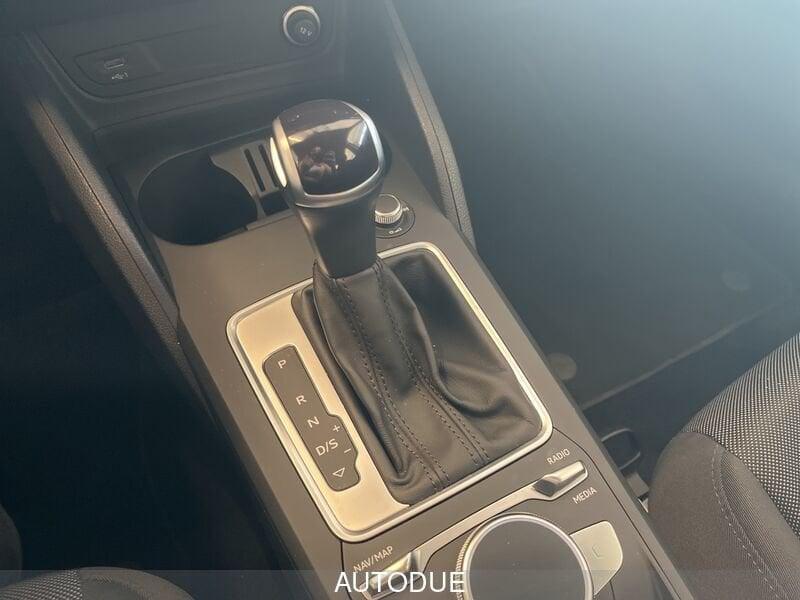 Audi Q2 35 2.0 TDI BUSINESS S-TRONIC 150 CV