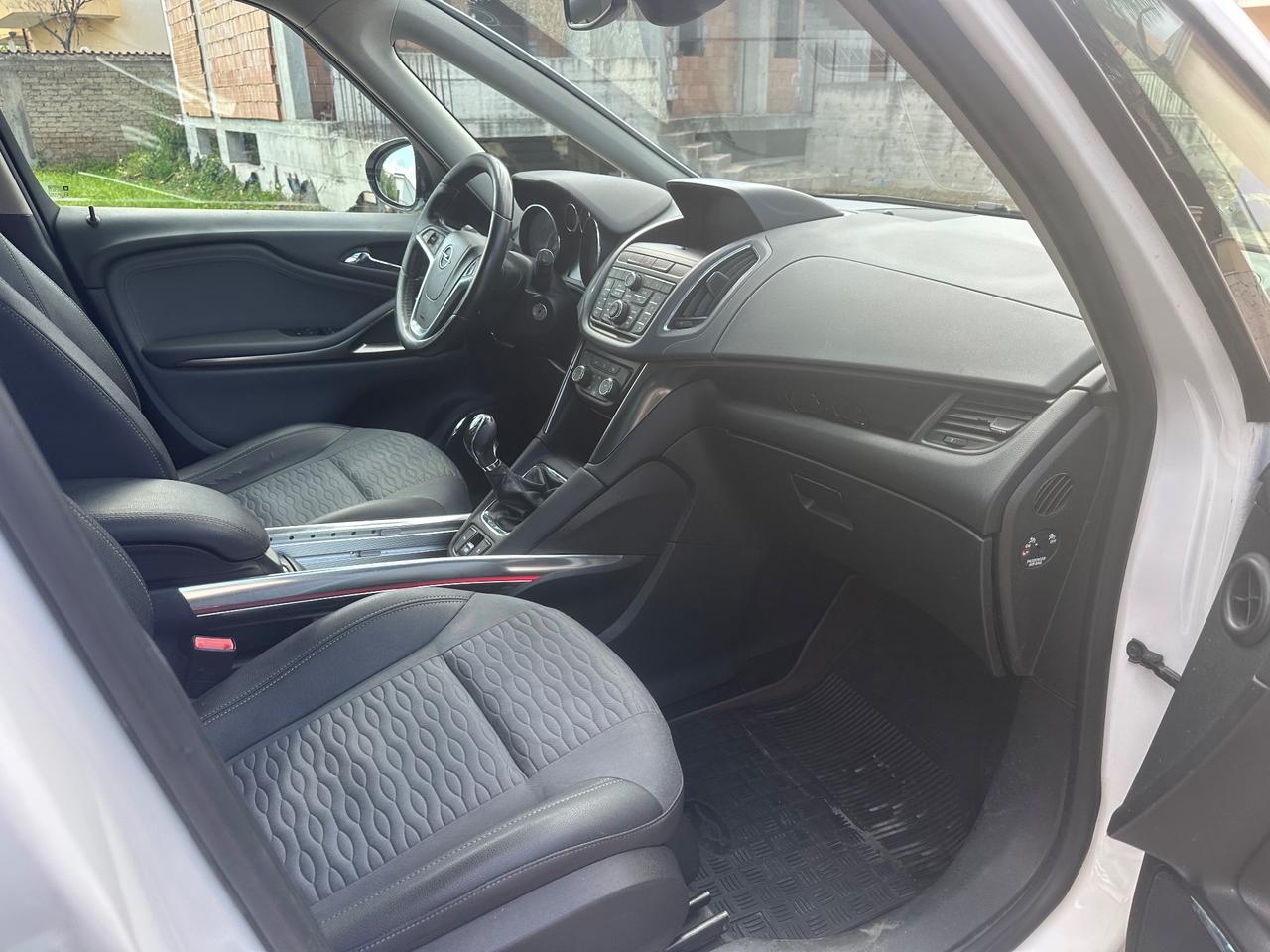 Opel Zafira Tourer 2.0 CDTi 130CV Elective 7 posti