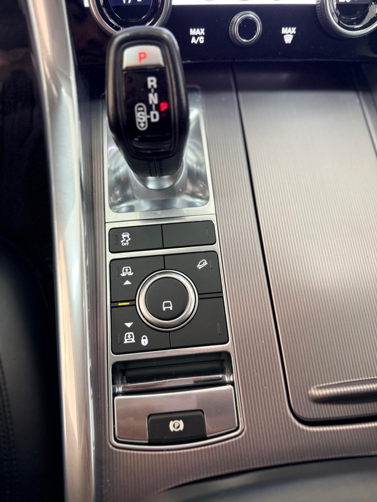 Land Rover Range Sport 3.0D L6 249 CV HSE Dynamic Stealth 12/2021 EURO 6D TEMP