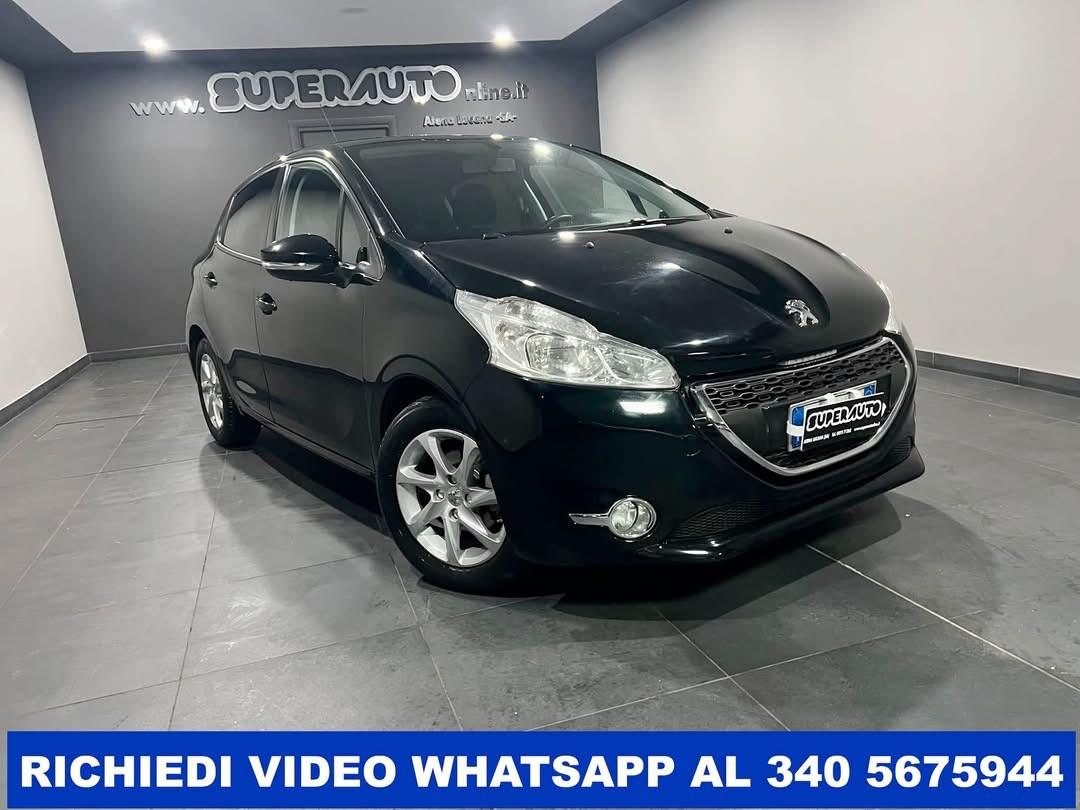 Peugeot 208 208 1.4 hdi 5 Porte TOTAL BLACK