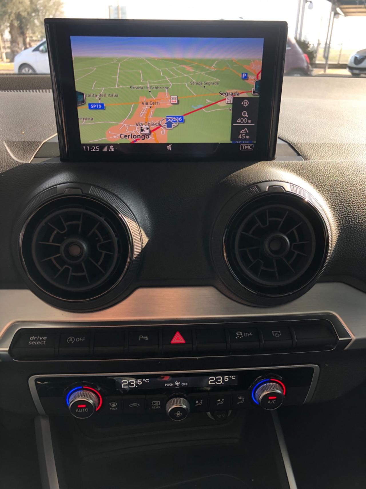 Audi Q2 1.6 TDI Design full optional tetto apribile