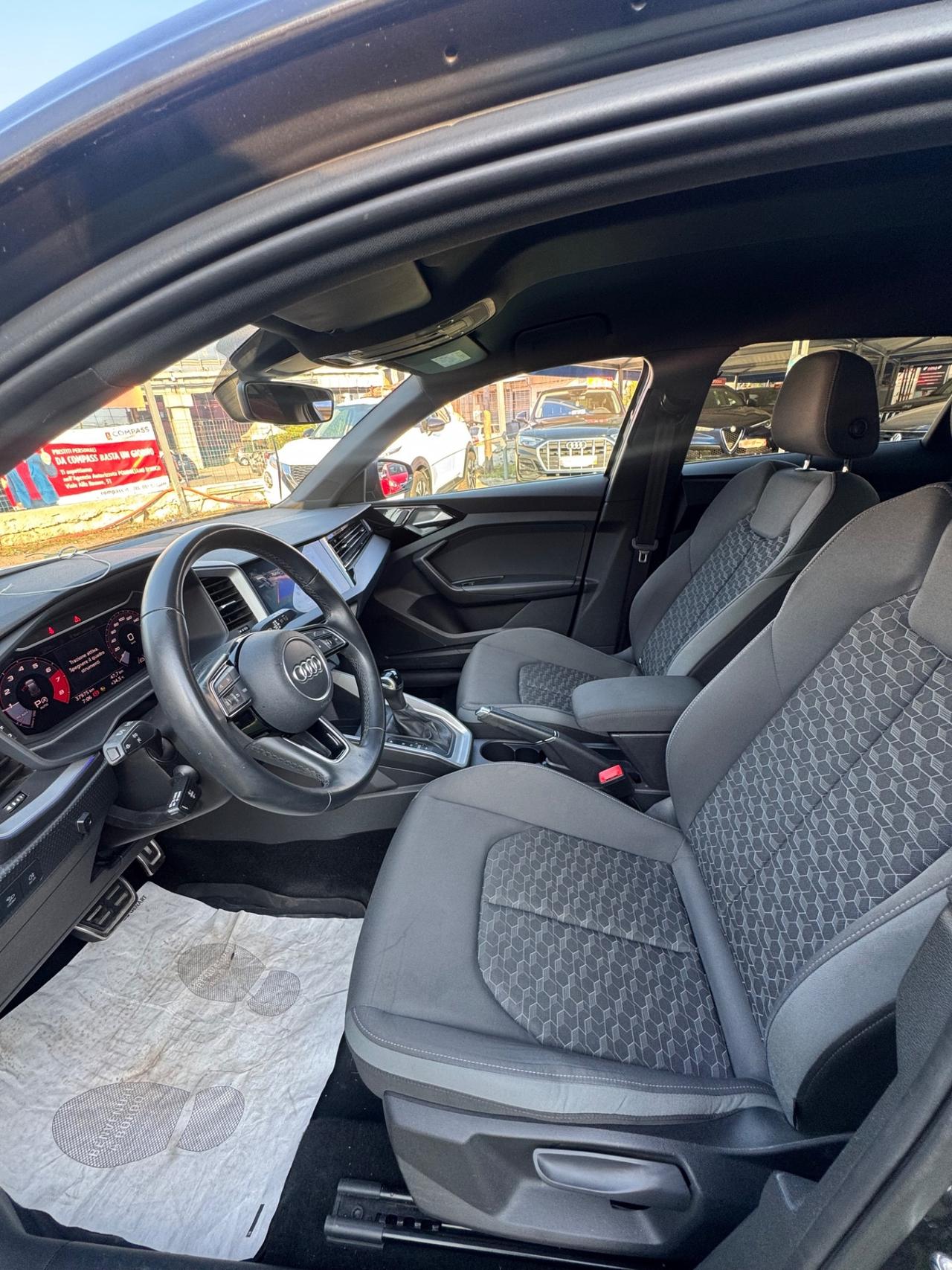 Audi A1 SPB 35 TFSI S tronic line edition