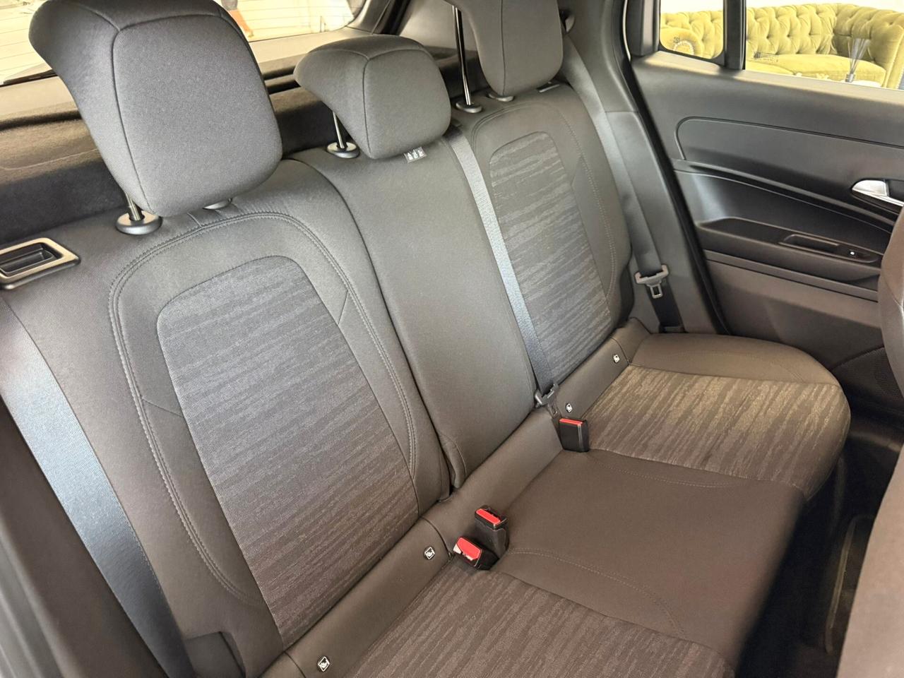 Jeep Avenger 100 CV MHEV Longitude