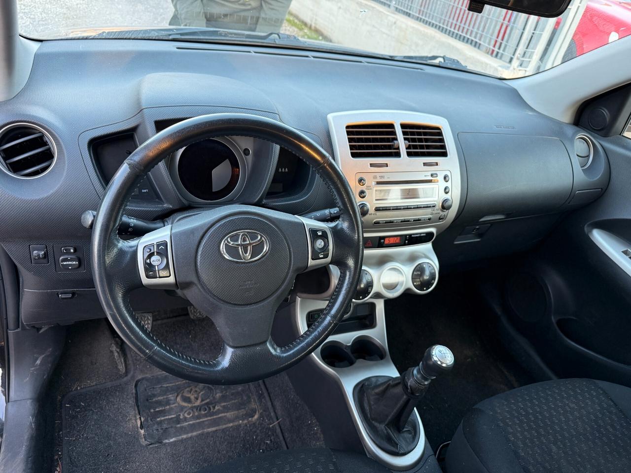 TOYOTA URBAN CRUISER 4X4 2009 1.4 DIESEL *LEGGI