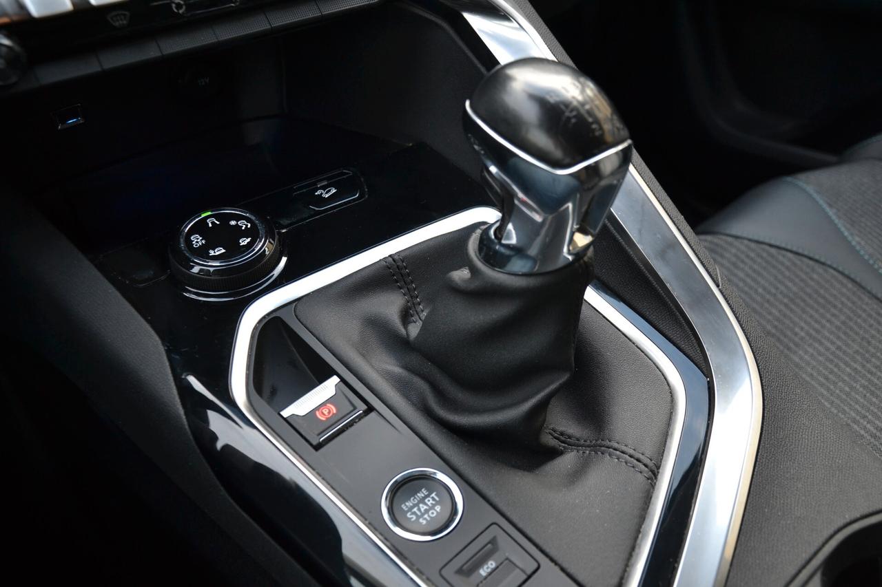 Peugeot 5008 BlueHDi 130 S&S Allure