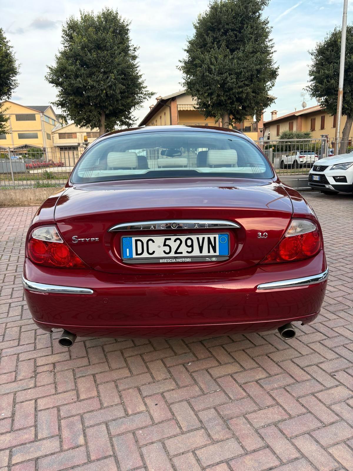 Jaguar S-Type (X202) 3.0 V6 24V cat Executive