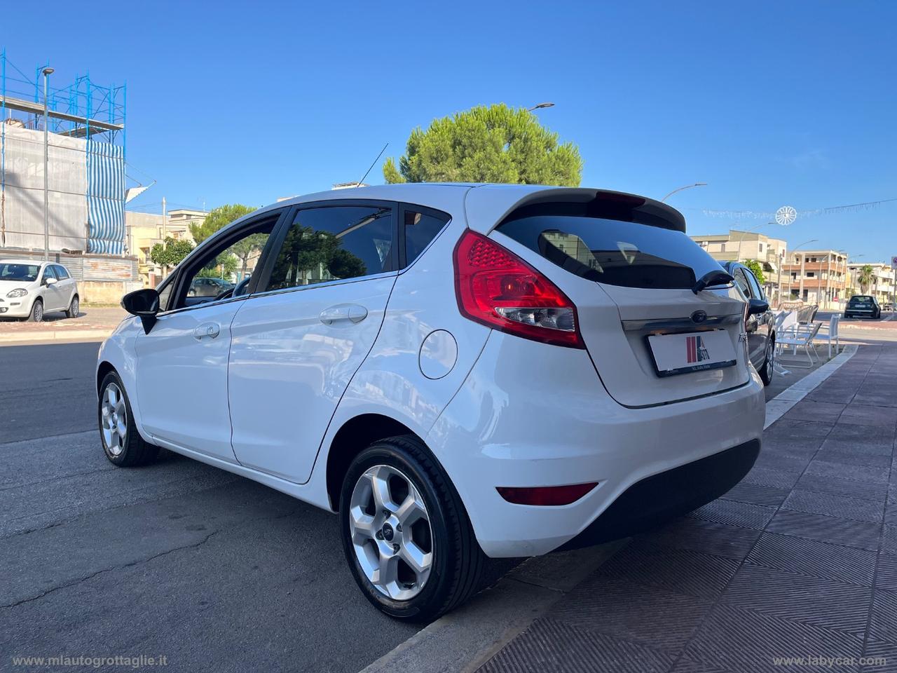 FORD Fiesta 1.2 82 CV 5p. Titanium