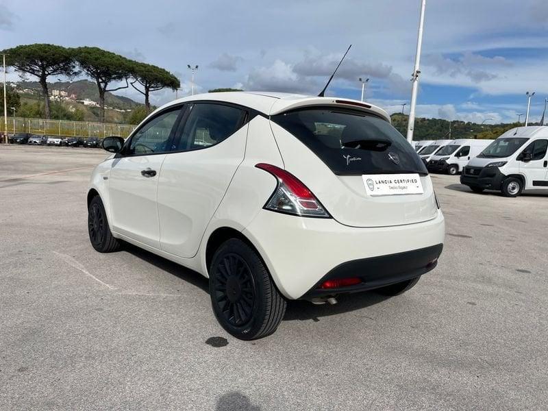 Lancia Ypsilon 1.2 69cv Elefantino Blu