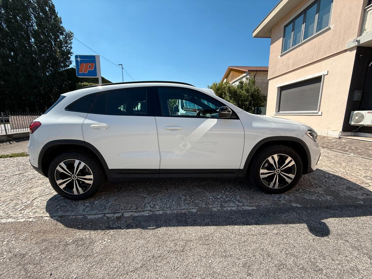 Mercedes-benz GLA 200 d Automatic Business
