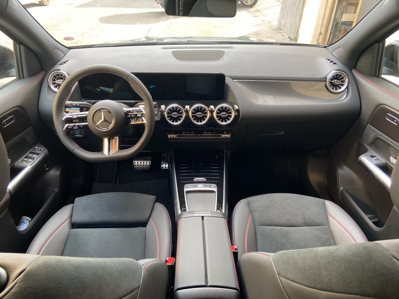 Mercedes-benz GLA 180 d Automatic AMG Line Advanced Plus