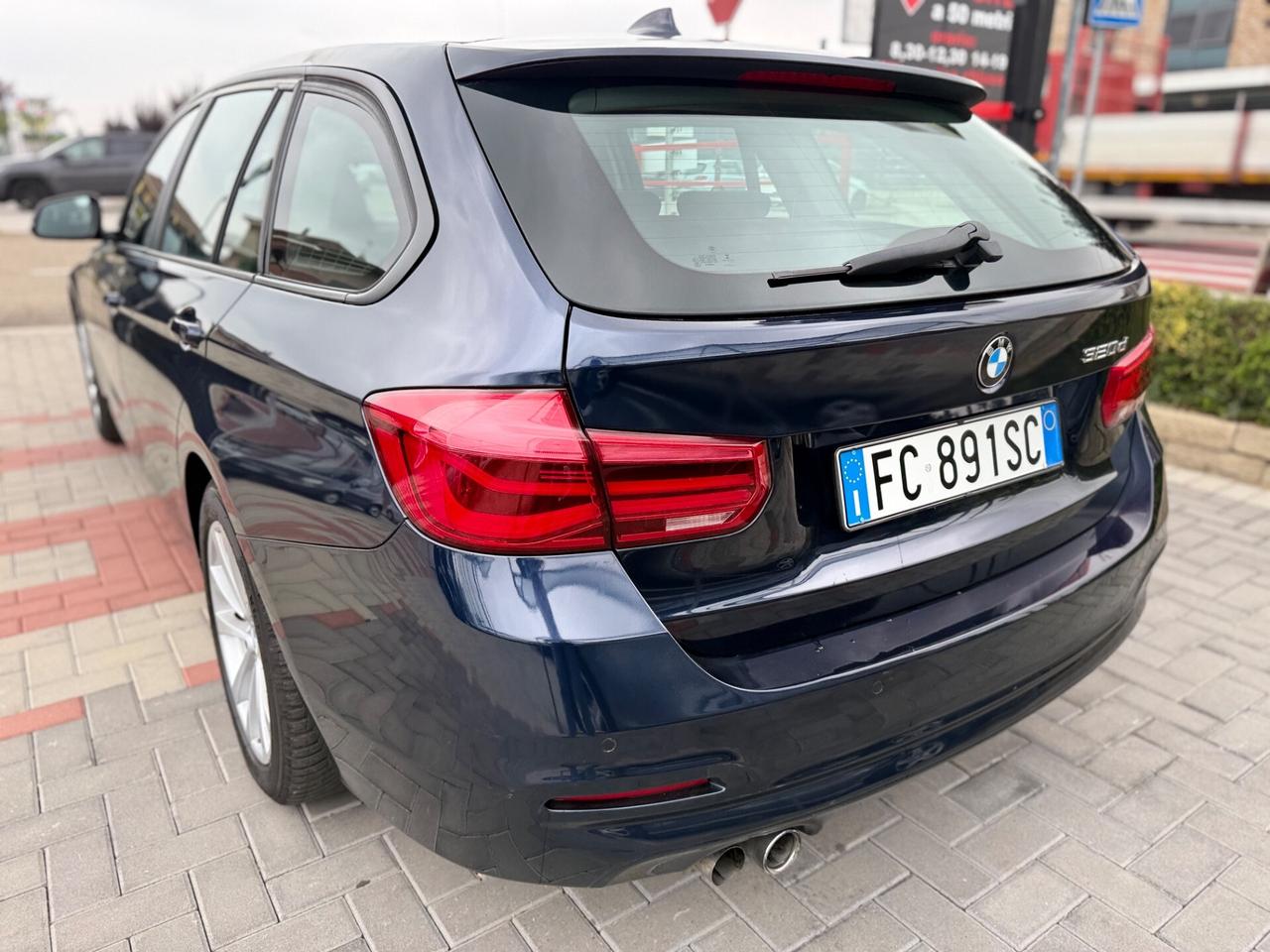 Bmw 320d Touring Business Advantage aut.190CV