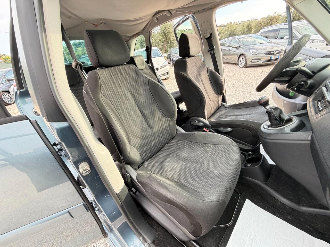Citroen C4 Picasso 1.6 HDi 110 cv 241.669 km