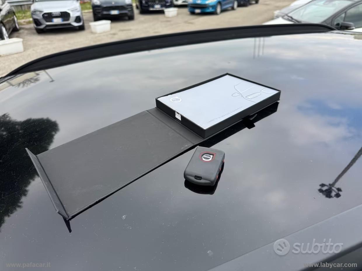 VOLVO XC40 D3 Geartronic Inscription