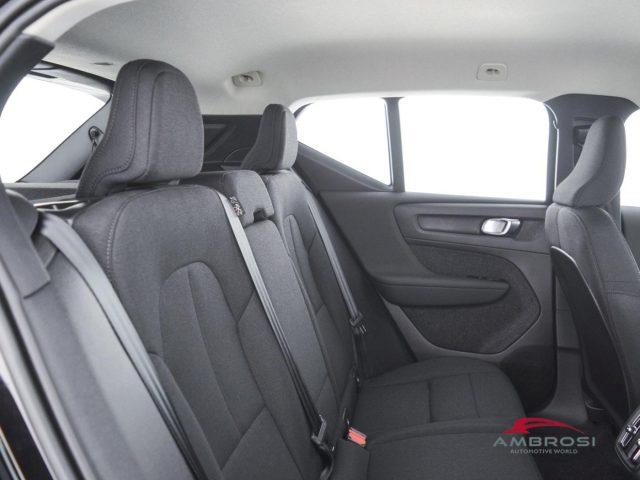 VOLVO XC40 B3 Mild hybrid Benzina Essential
