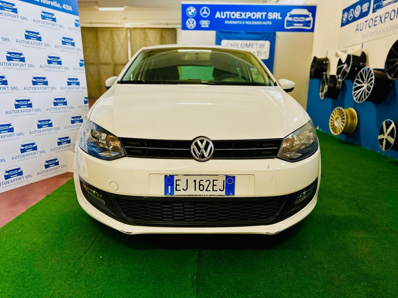 Polo 1.2 5 porte/benzina /tagliandi certificati/ neopatentati