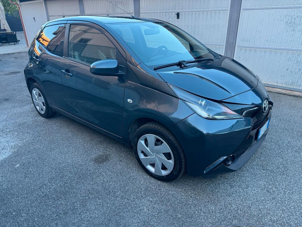 Toyota Aygo 1.0 automatica