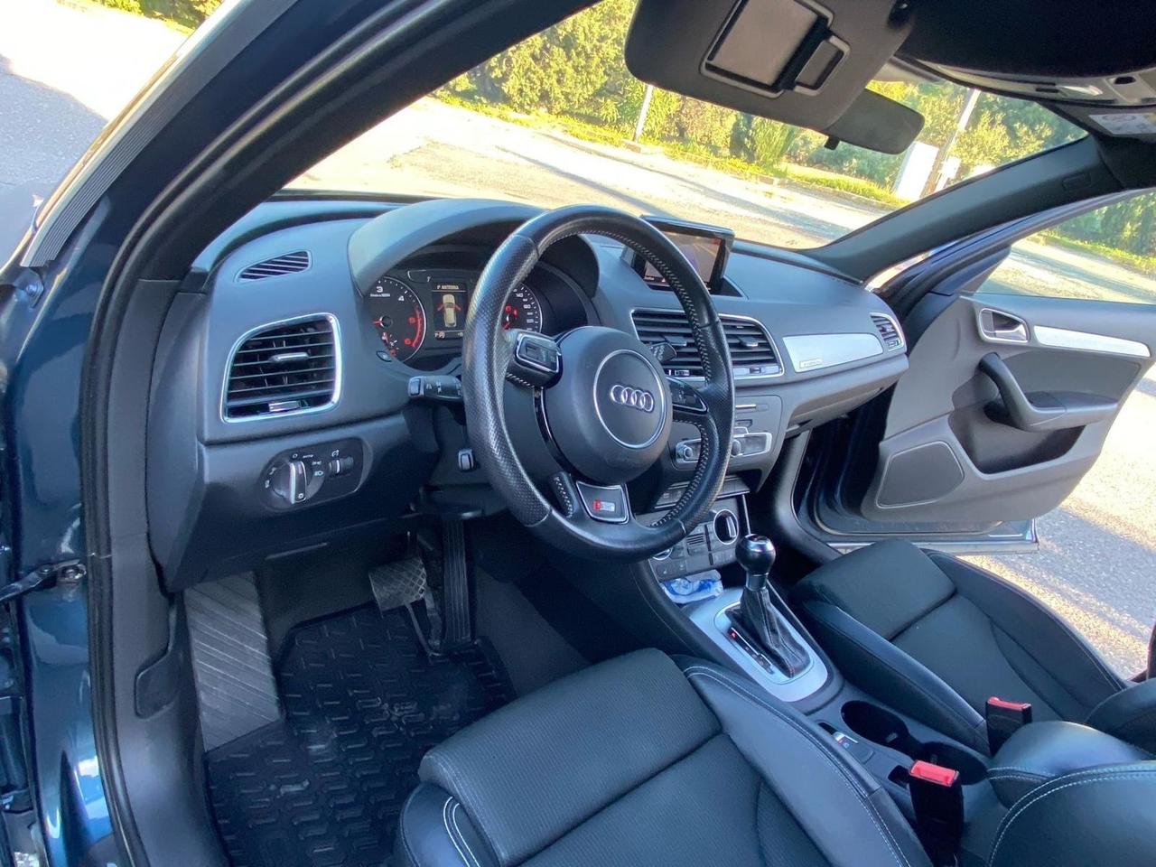 Audi Q3 2.0 tdi sline