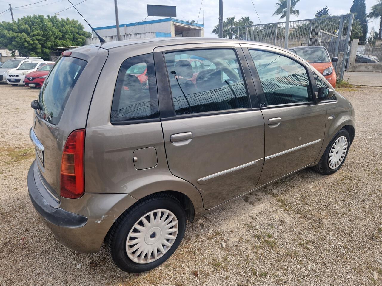 Lancia MUSA 1.4 16V - 2005
