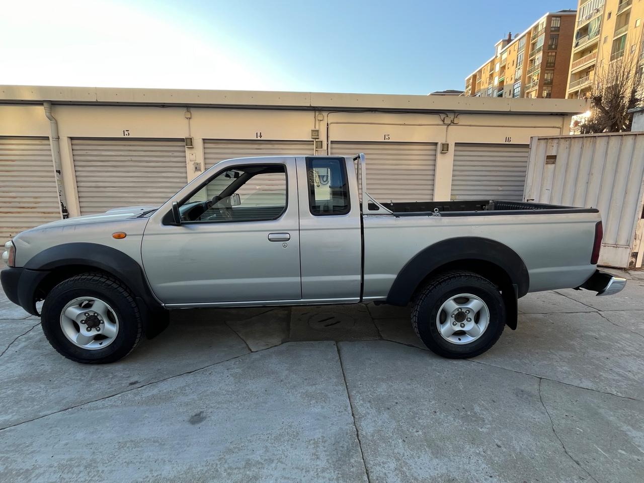 Nissan Pick-up 2.5 TD 2 porte King Cab 4X4