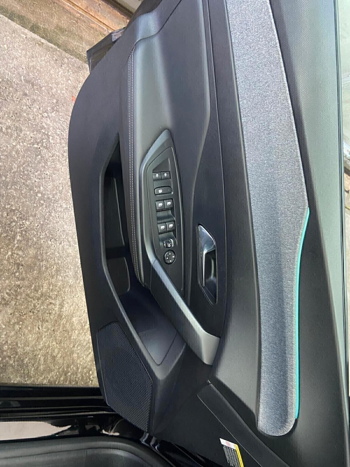 Peugeot 308 BlueHDi 130 S&S EAT8 Allure