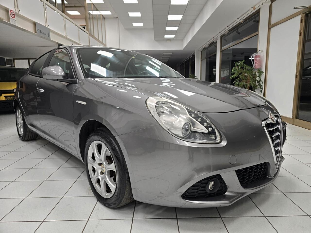 Alfa R. Giulietta 1.4 Turbo 120 CV GPL Distinctive 2012