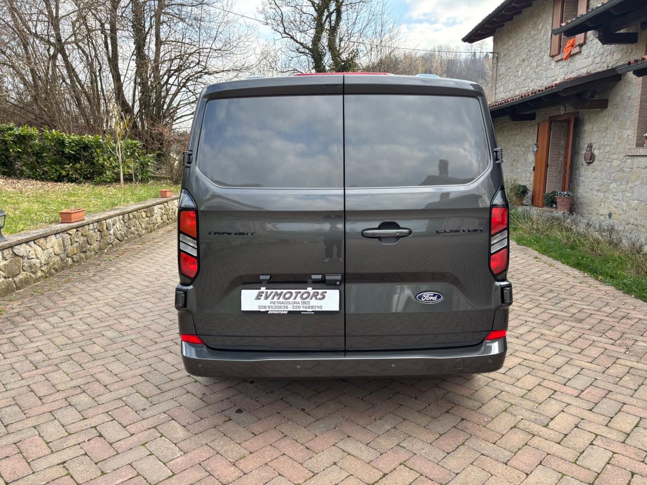 Ford Transit Custom doppia cabina 6 Posti titanum 320 L2H1 PRONTA CONSEGNA