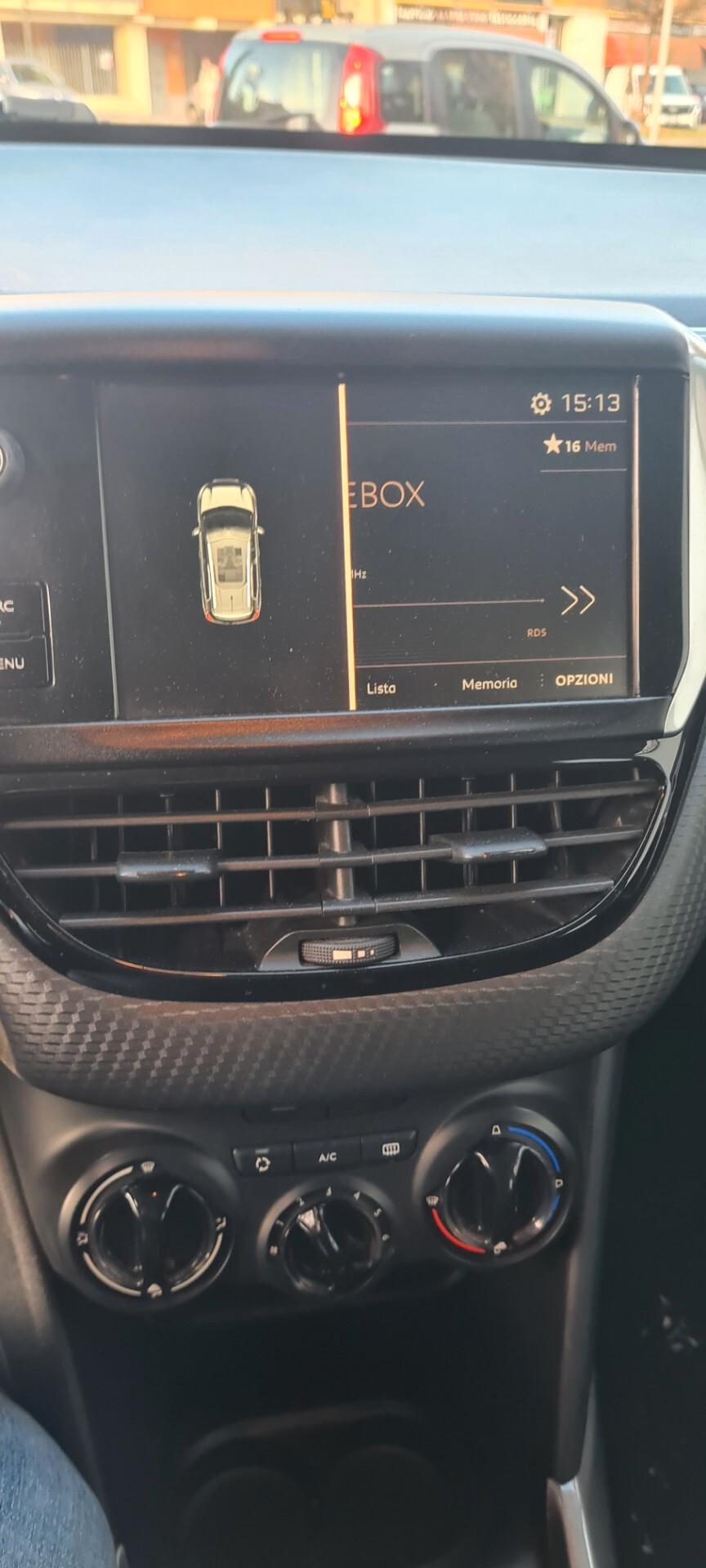 Peugeot 2008 PureTech 82 Allure