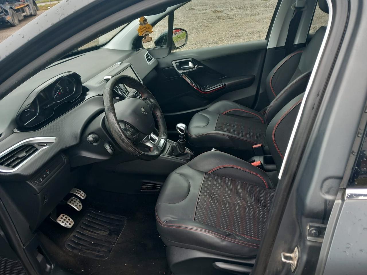 Peugeot 208 BlueHDi 120 S&S 5 porte GT Line