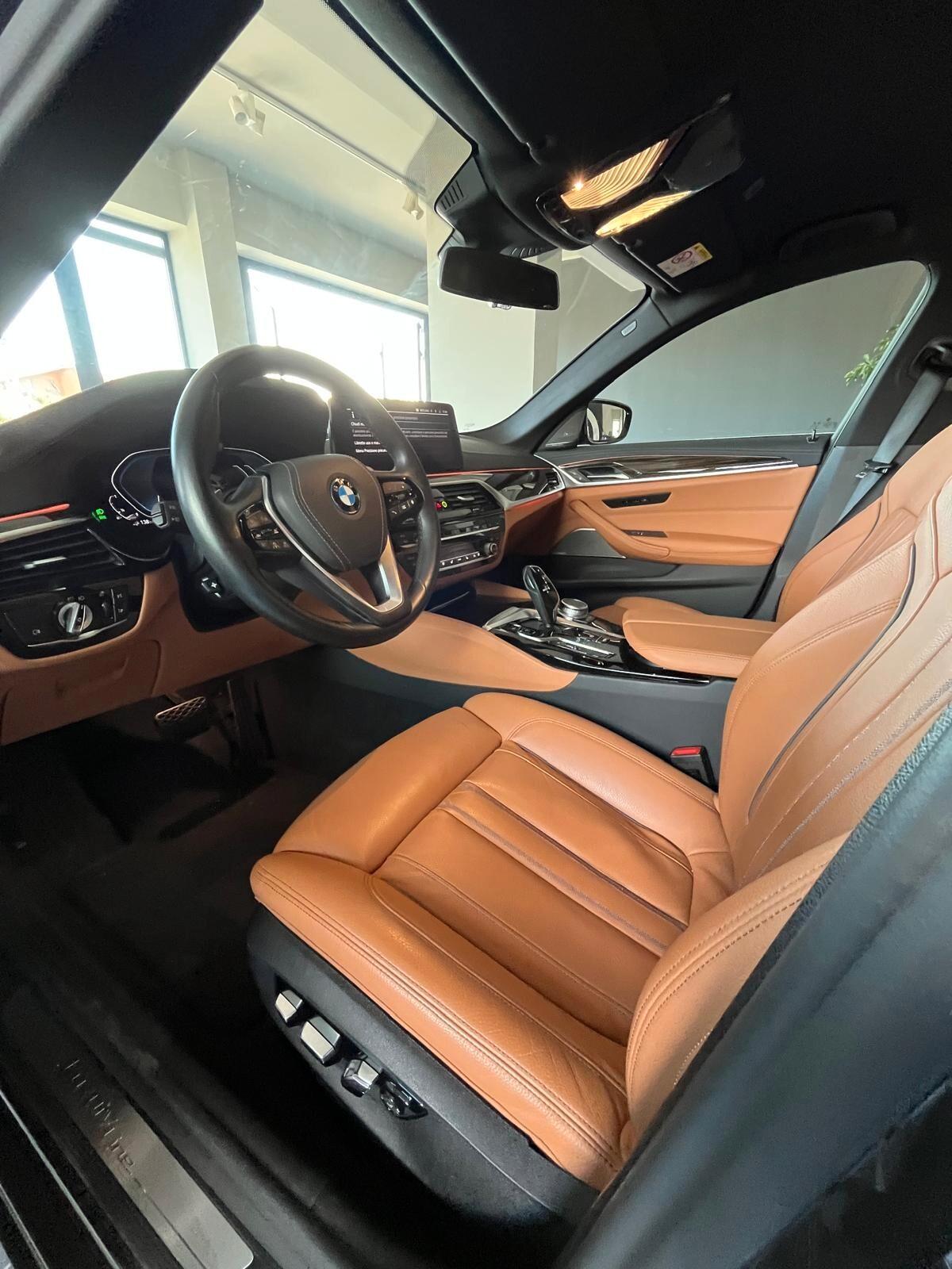 Bmw 530 530e xDrive Touring Luxury