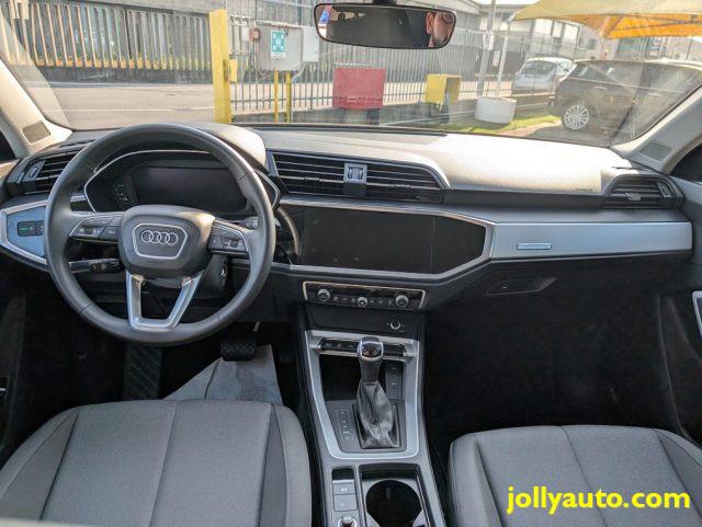 AUDI Q3 45 TFSI e S tronic Business Plug in Hybrid