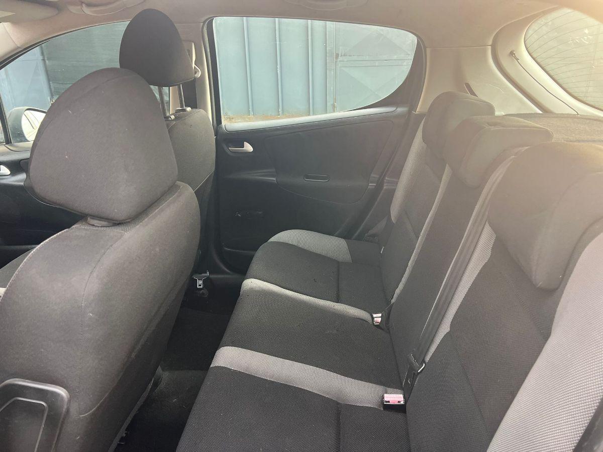 PEUGEOT - 207 - HDi 70CV 5p. ONE Line