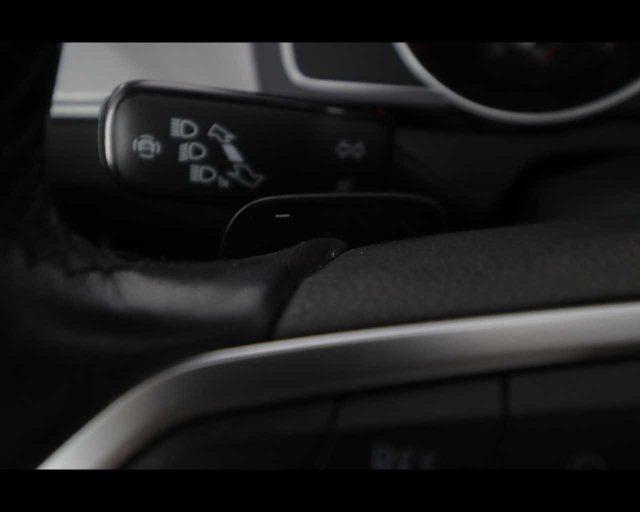 VOLKSWAGEN Passat Variant 2.0 TDI SCR EVO DSG Executive