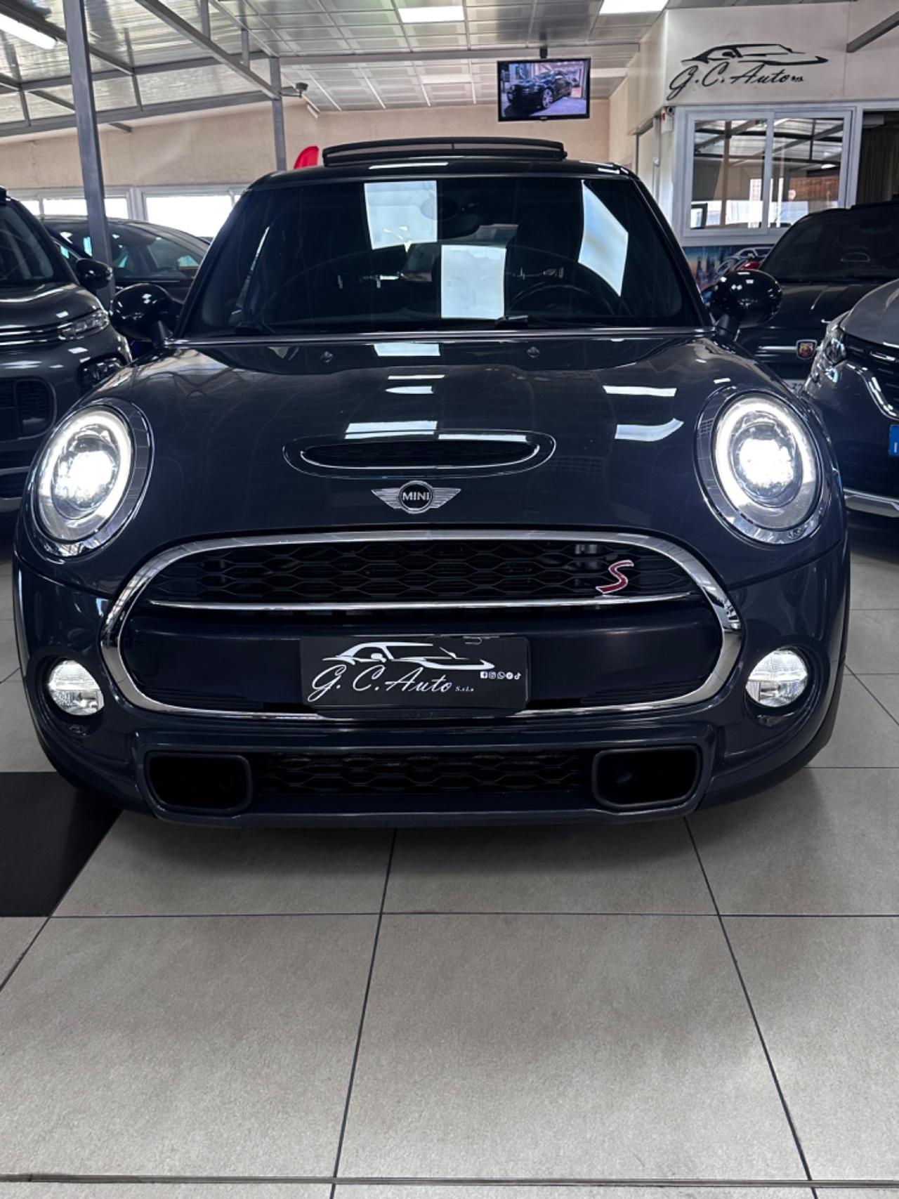 Mini Mini 2.0 Cooper SD Business