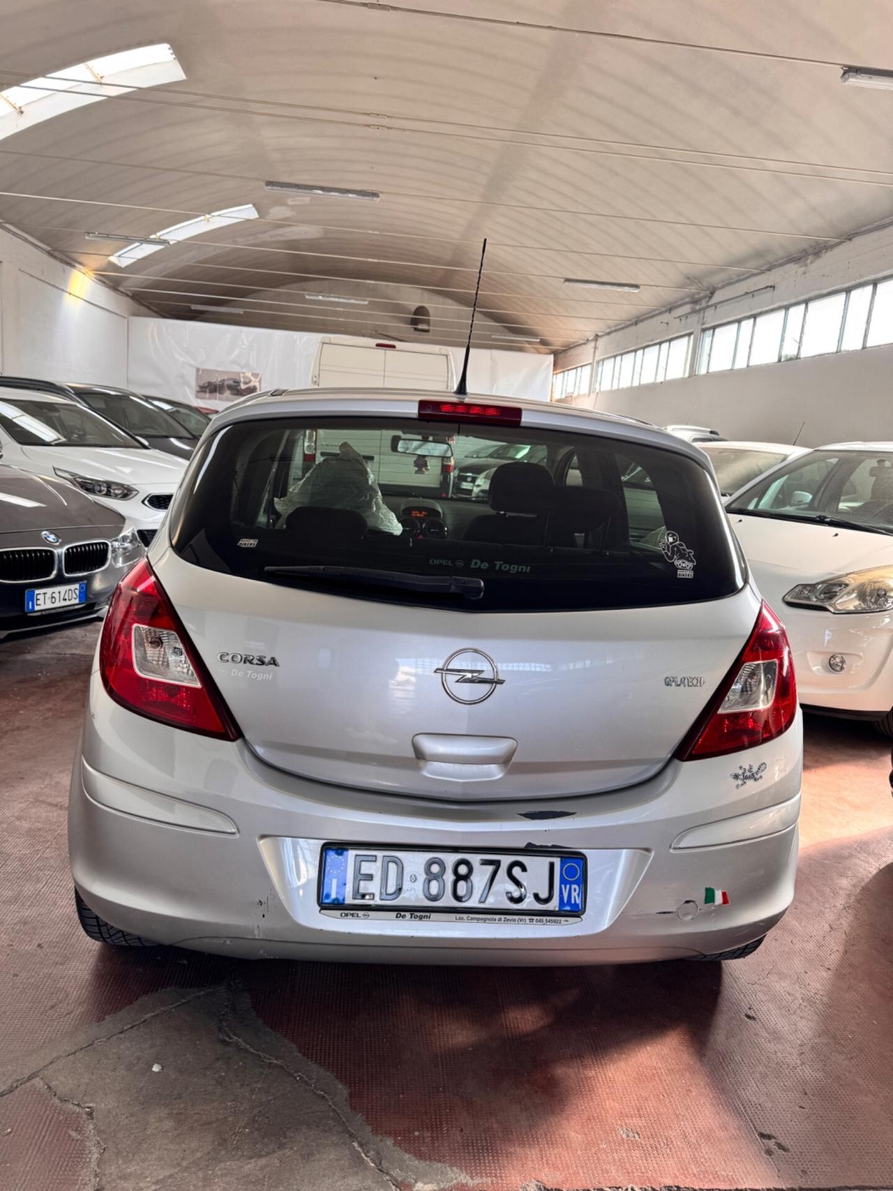 Opel Corsa 1.2 80CV 5 porte GPL-TECH Edition