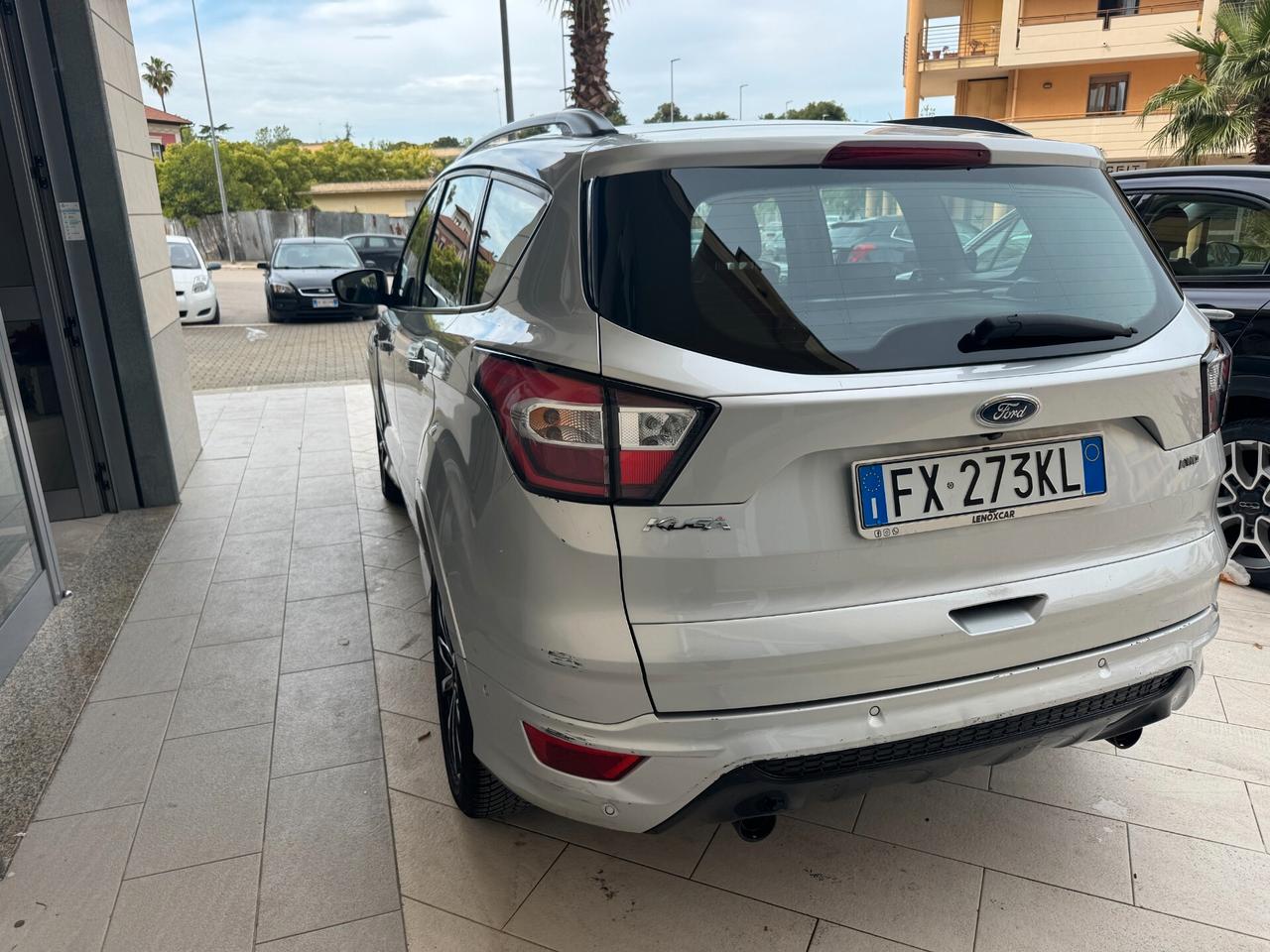 Ford Kuga 2.0 TDCI 150 CV S&S 4WD Powershift ST-Line
