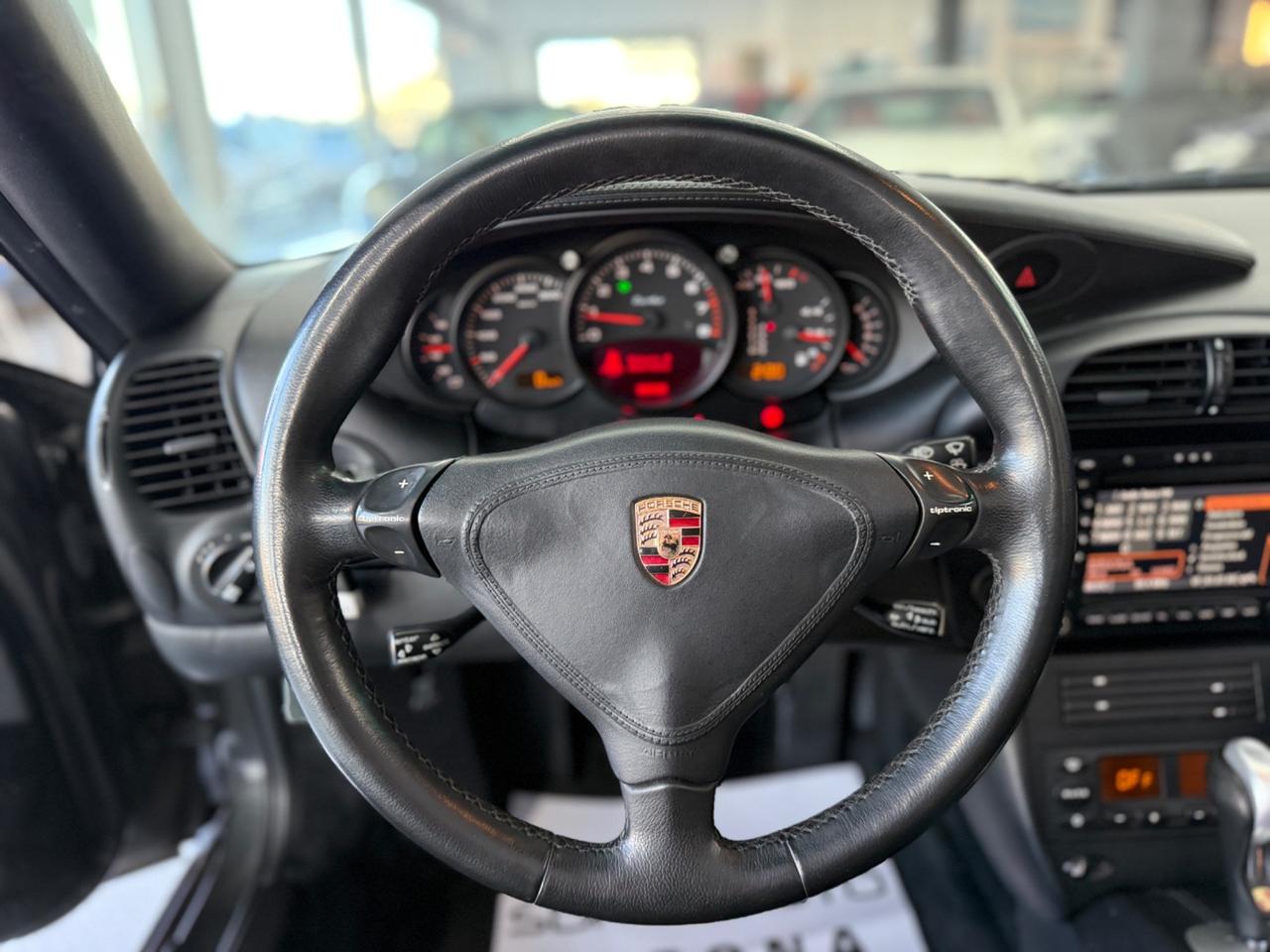 Porsche 911 Turbo cat Cabriolet