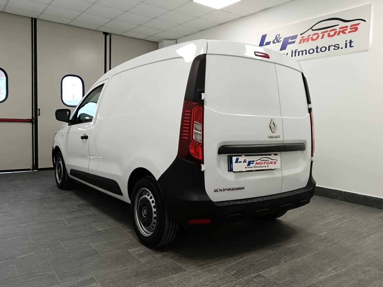 RENAULT EXPRESS FURGONE DIESEL SOLO 29000 KM